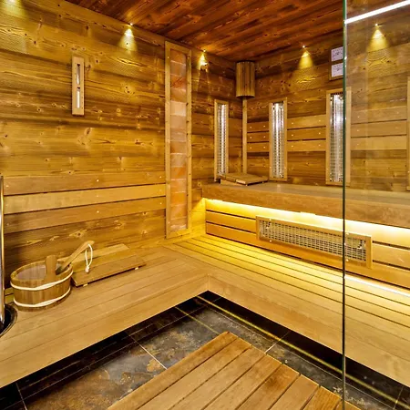 Uhu 750 M2 -