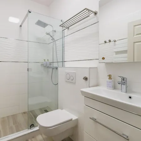 Uhu 750 M2 - Вилла