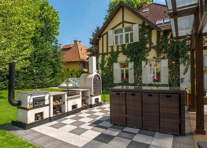 Villa Uhu 750 M2 -
