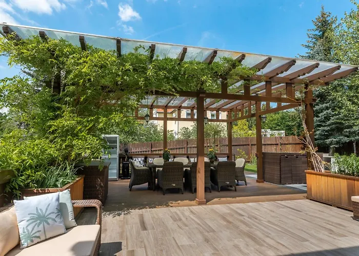 Villa Uhu 750 M2 - Budapeste