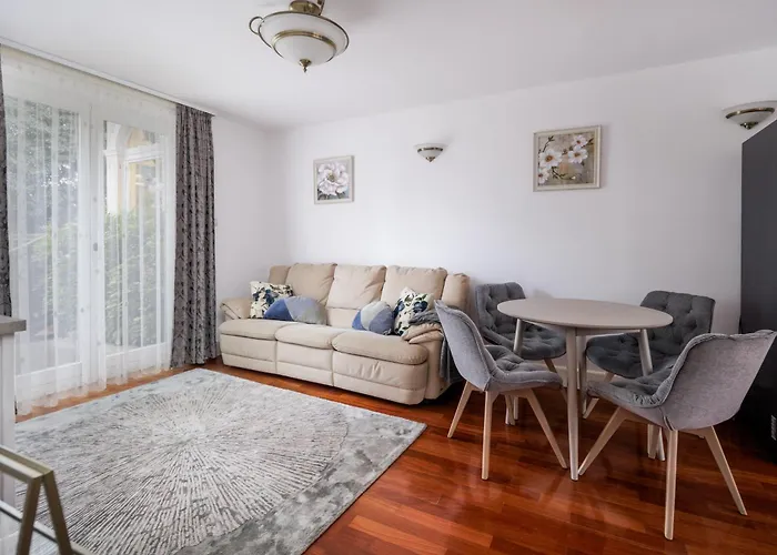 Villa Uhu 750 M2 -