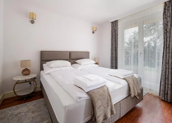 Villa Uhu 750 M2 - *