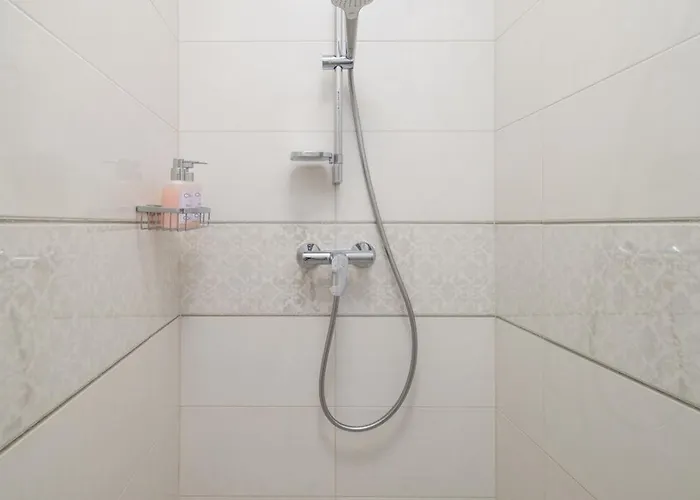 Villa Uhu 750 M2 - Budapeste