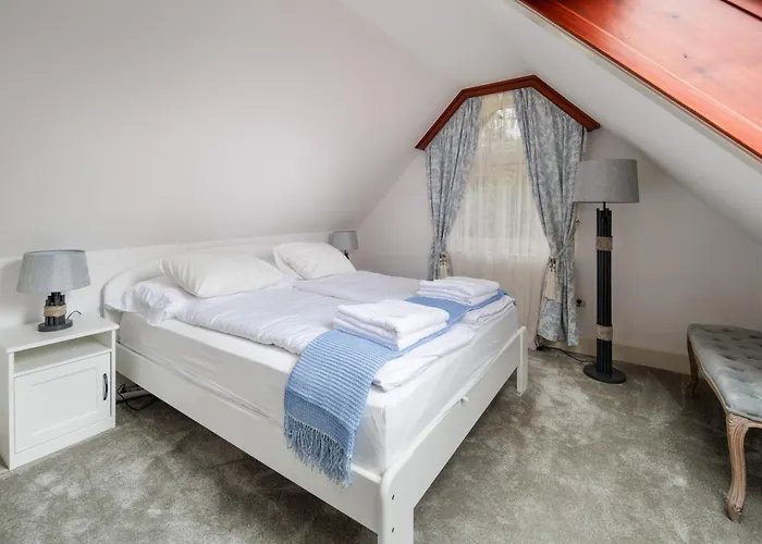 Uhu 750 M2 - Villa